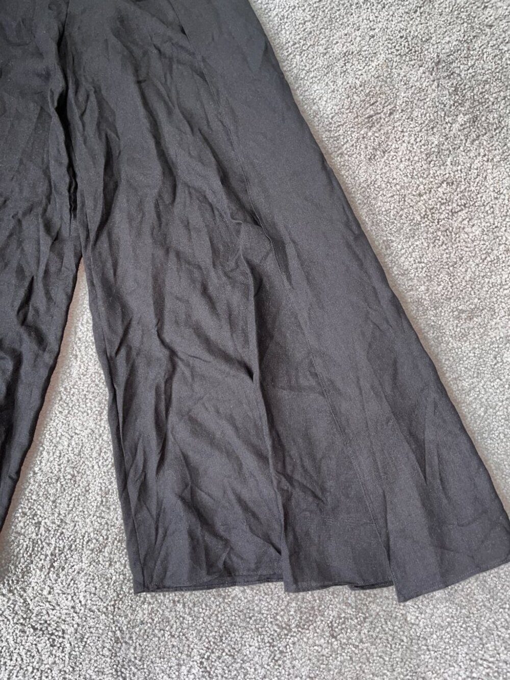 LULUS WIDE LEG BLACK PALAZZO PANTS WITH LEG REVEALING SLITS - NEW WITH TAGS - L - Picture 4 of 12